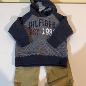 COPY - Tommy Hilfiger two piece set size 18months
